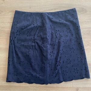 Talbots Navy Blue Eyelet Skirt size 12 petite